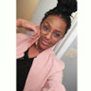 Meet your Posher, Hana